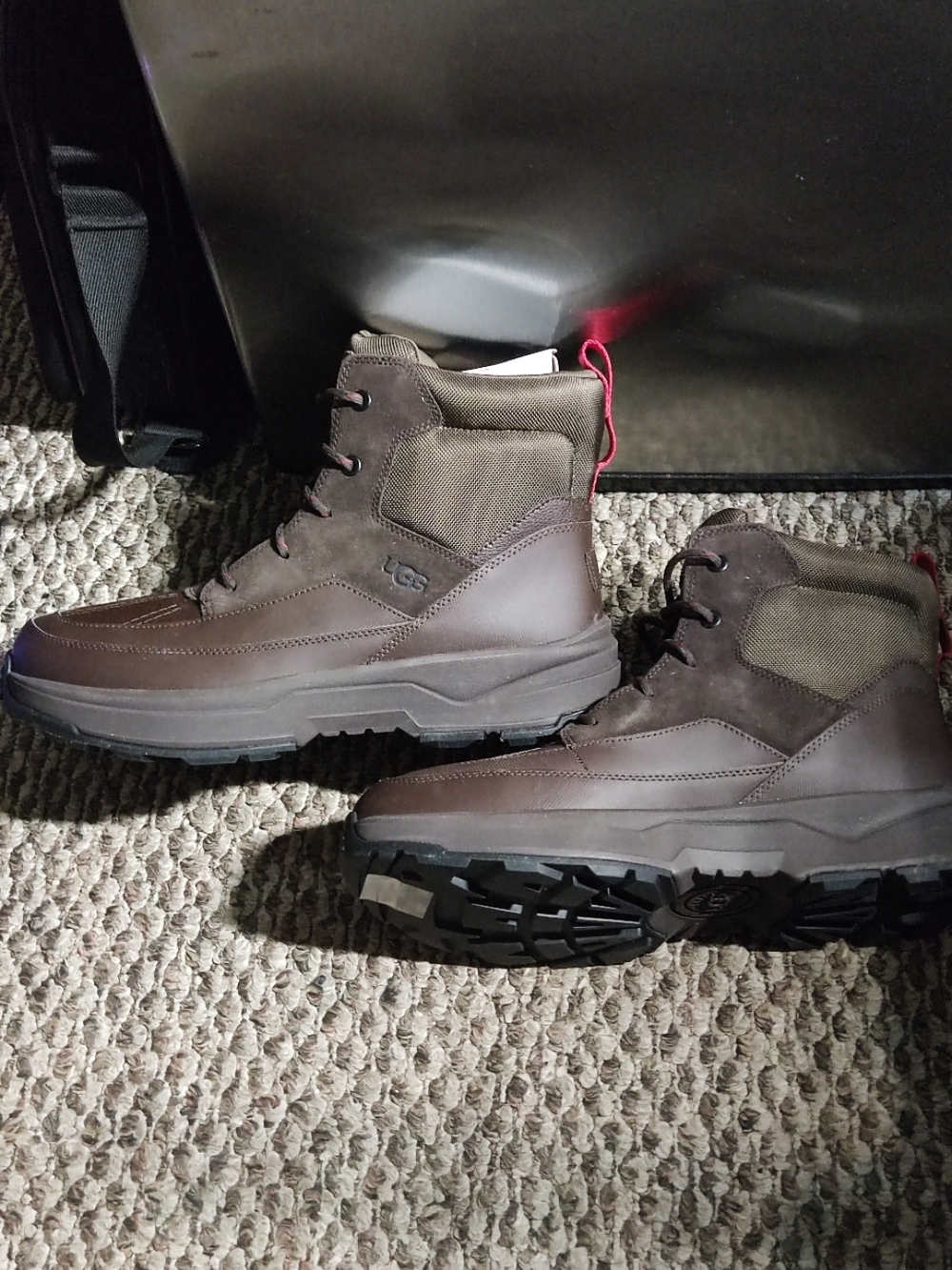 UGG Brown Men's Lace-Up Winter Boots with Red Pull Tab